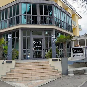 Rivaverde Apartahotel